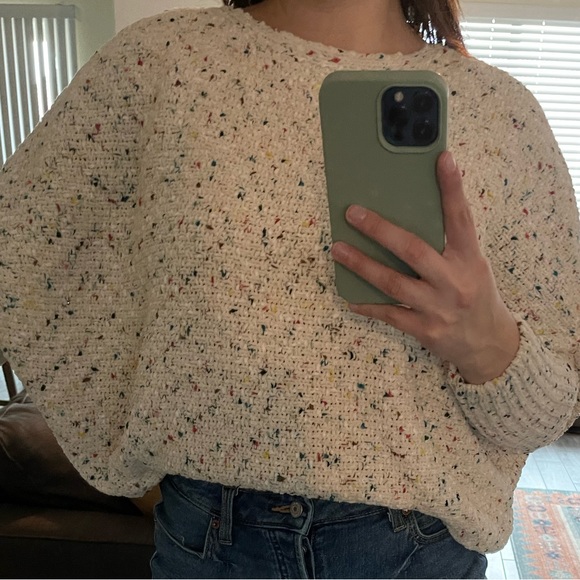 HYFVE| Women’s Super Soft Cream Speckled Crewneck Sweater, Size Small••• - Picture 14 of 14